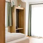 Stadthotel 3*