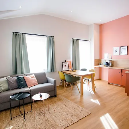 Stadthotel Szálloda 3*