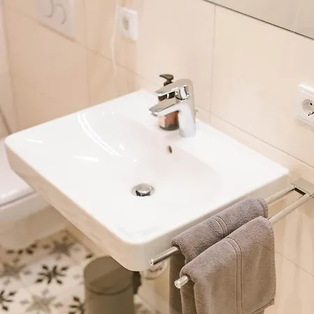 Stadthotel Szálloda Freilassing