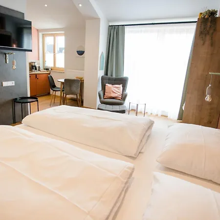 Stadthotel 3*